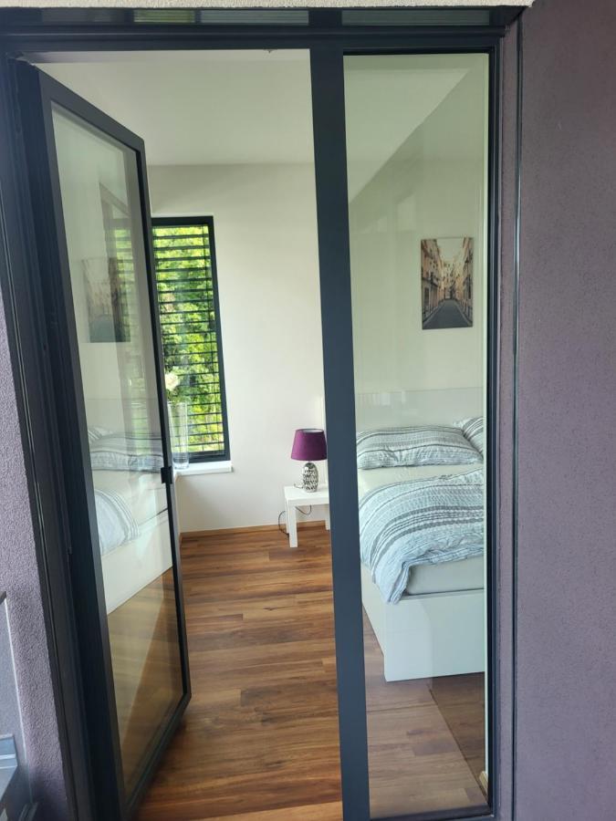 New Apartment In Karlin, Praha 8, Close To Center Kültér fotó
