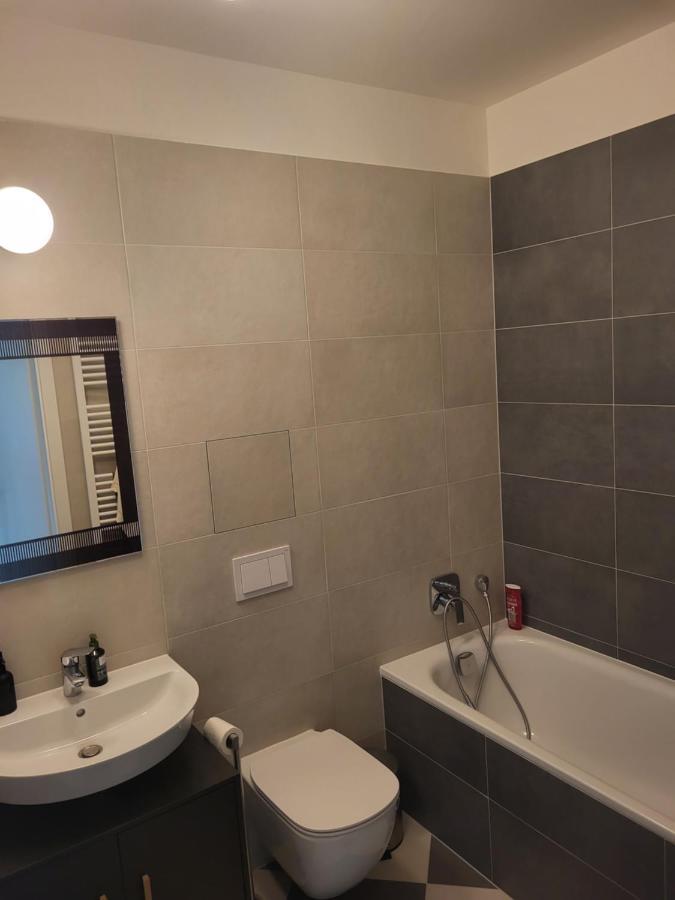 New Apartment In Karlin, Praha 8, Close To Center Kültér fotó